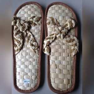 Men Women's Environmental Friendly Straw Shoes Slippers Sandles